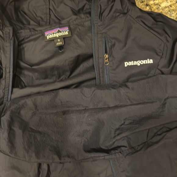 Patagonia light windbreaker - Picture 4 of 4